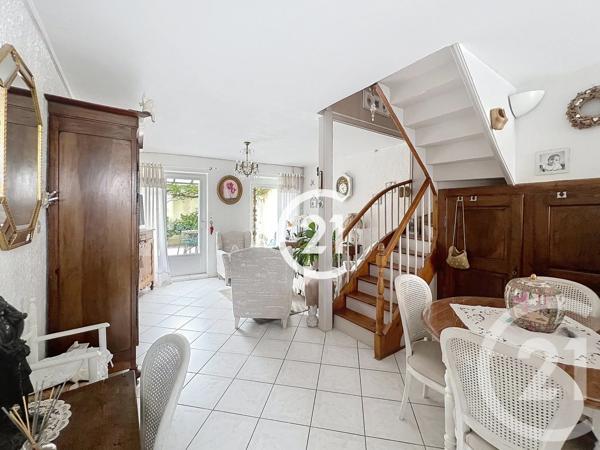 Maison à vendre  3 pièces - 60 m 2   COGNAC  - 16