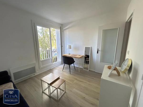 Appartement à louer 1 pièce 18m² Pau (64000)