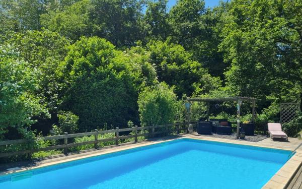 Maison à vendre    6 pièces • 140 m2 Dax