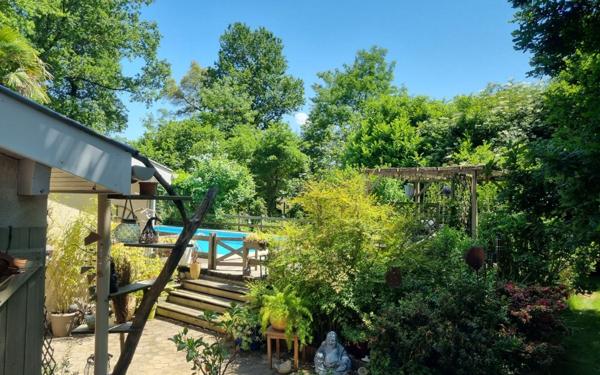 Maison à vendre    6 pièces • 140 m2 Dax