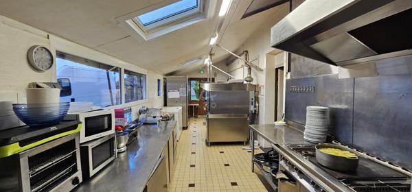 Fond de commerce bar, restaurant, tabac, presse et FDJ de 210m² à  proximité Thiberville