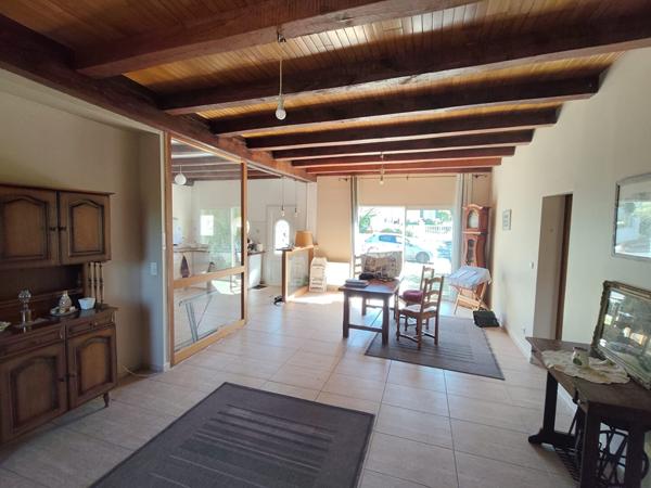 EXCLUSIVITÉ ? Une maison aux volumes exceptionnels, idéale pour accueillir tous vos projets de vie ! Coursac