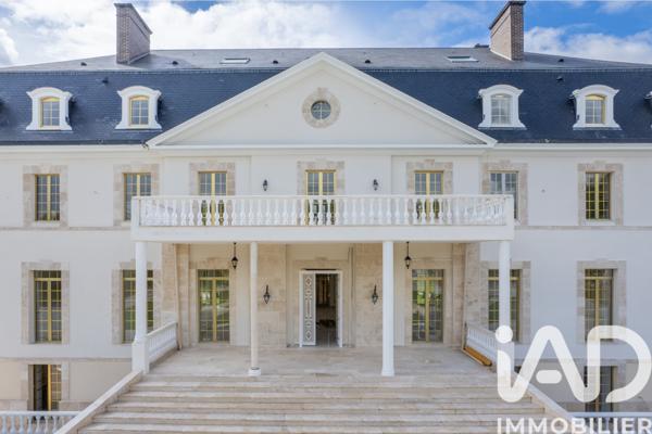 Maison à vendre 25 pièces 1 272 m² Saint-Pouange
