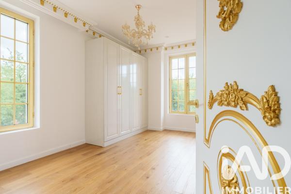 Maison à vendre 25 pièces 1 272 m² Saint-Pouange