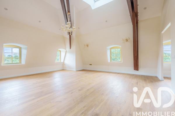 Maison à vendre 25 pièces 1 272 m² Saint-Pouange