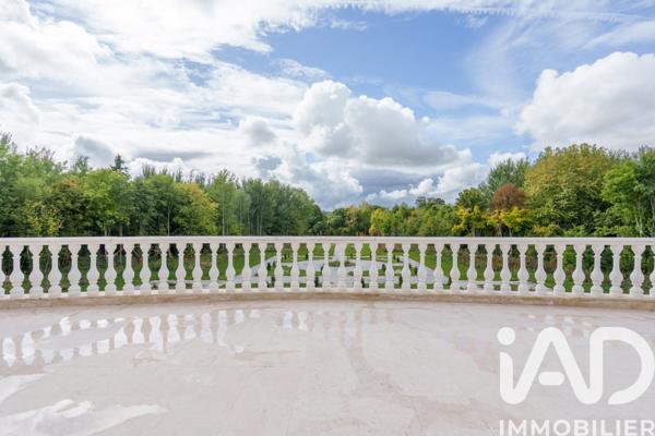 Maison à vendre 25 pièces 1 272 m² Saint-Pouange