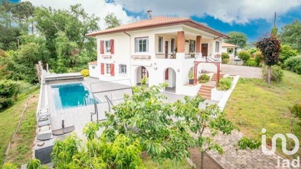 Maison à vendre 8 pièces 268 m² Soustons