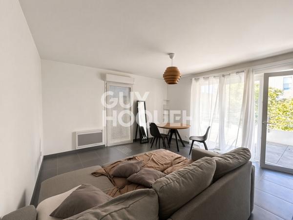 JOLI T3 MEUBLE + PARKING + BALCON
