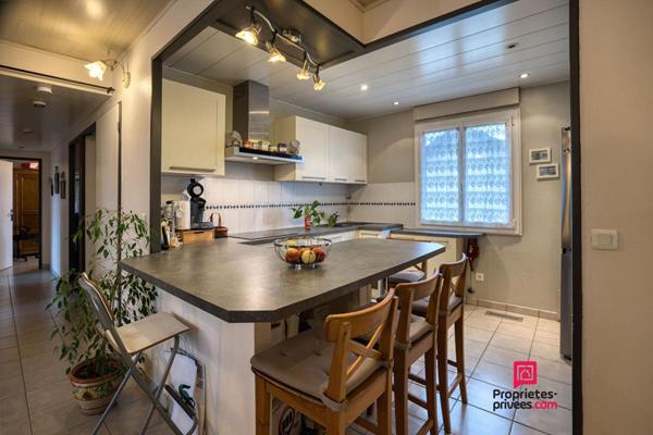 Belle  opportunité : Maison de 118 m2 sur terrain de 585 m2 -Mions