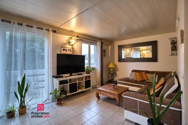 Belle  opportunité : Maison de 118 m2 sur terrain de 585 m2 -Mions