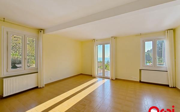 Maison à vendre    6 pièces • 155 m2 Roquebrune-Cap-Martin
