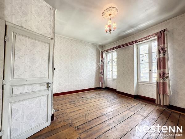 A vendre Maison de rue en hyper centre d'Auch avec jardin et garage