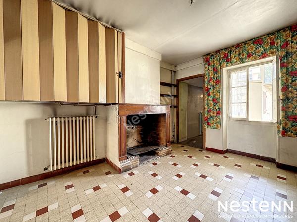 A vendre Maison de rue en hyper centre d'Auch avec jardin et garage