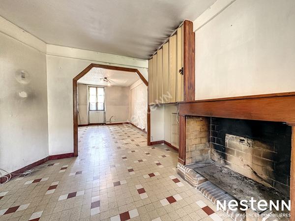 A vendre Maison de rue en hyper centre d'Auch avec jardin et garage