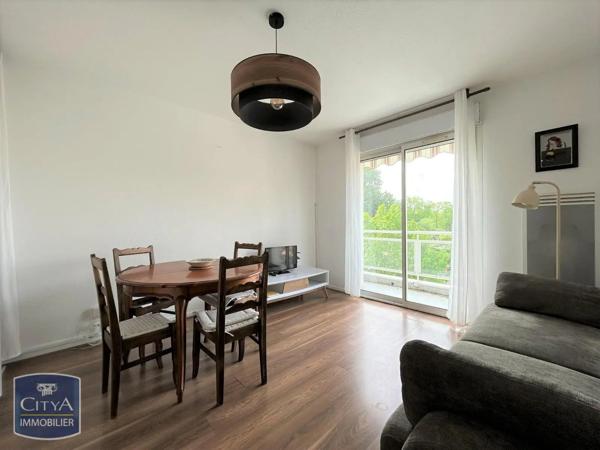 Appartement à louer 2 pièces 37.35m² Talence (33400)