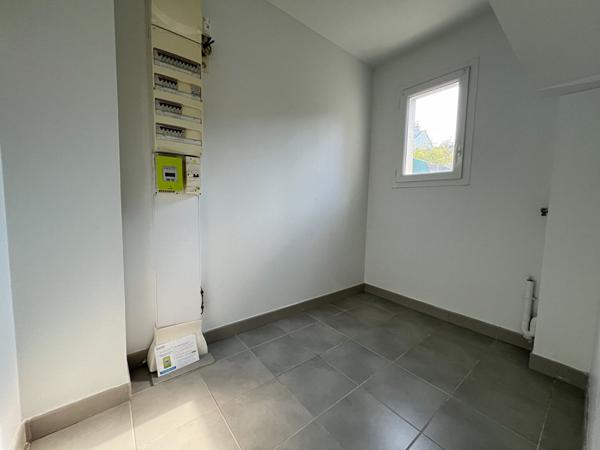 Angers - Pasteur - maison de 4 chambres -dont 1 de plain pied avec cour et stationnement