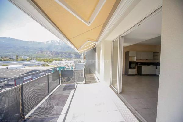 Vente Appartement 4 pièces 79 m2 à Échirolles