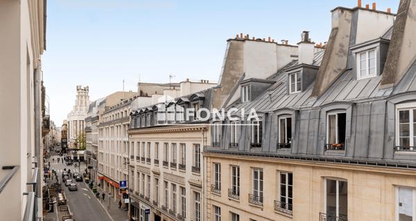 À vendre Appartement 3 pièces 53.79 m² - Paris 75010