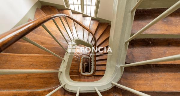 À vendre Appartement 3 pièces 53.79 m² - Paris 75010