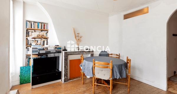À vendre Appartement 3 pièces 53.79 m² - Paris 75010