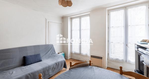 À vendre Appartement 3 pièces 53.79 m² - Paris 75010