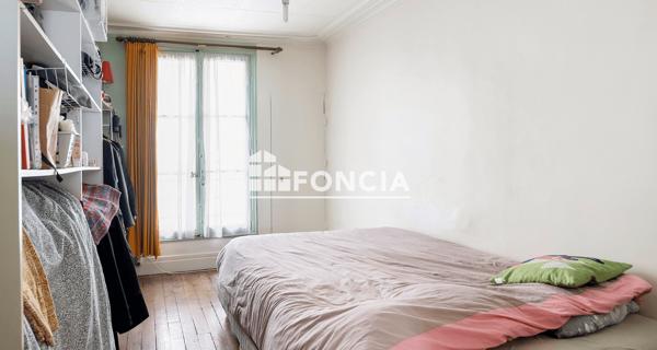 À vendre Appartement 3 pièces 53.79 m² - Paris 75010
