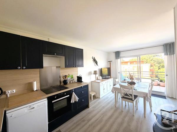 Appartement F2 à vendre  2 pièces - 38,05 m 2   PORNIC  - 44