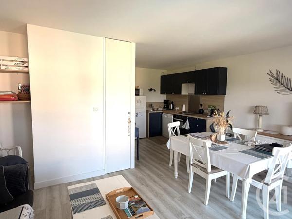 Appartement F2 à vendre  2 pièces - 38,05 m 2   PORNIC  - 44