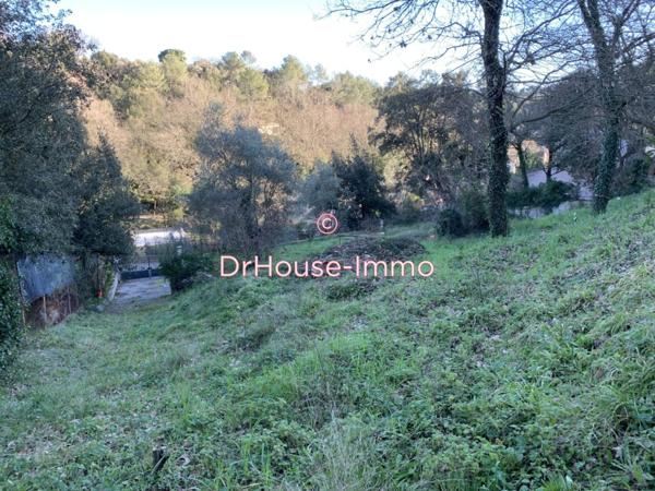 Terrain à vendre de 1 174 m²