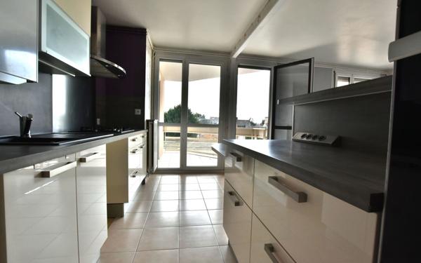 Appartement à vendre    5 pièces • 101,76 m2 Abbeville