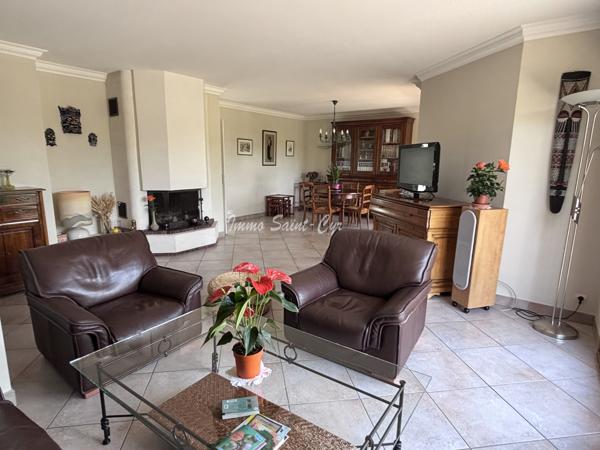 Maison 6 pièce(s) 5 chambre(s) 157 m²