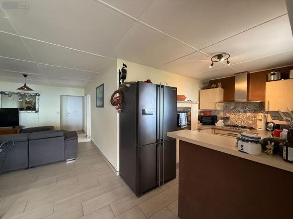 Maison à vendre à Les Trois-Bassins à la Réunion (97426), ref : 97424/191