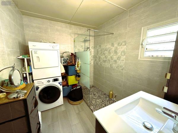 Maison à vendre à Les Trois-Bassins à la Réunion (97426), ref : 97424/191