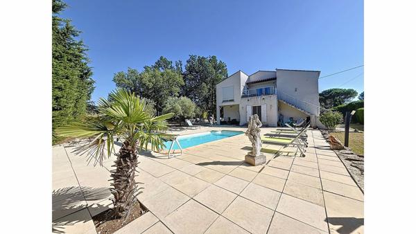 Trets - Maison T5 de163 m2 sur 4270 m² de parcelle