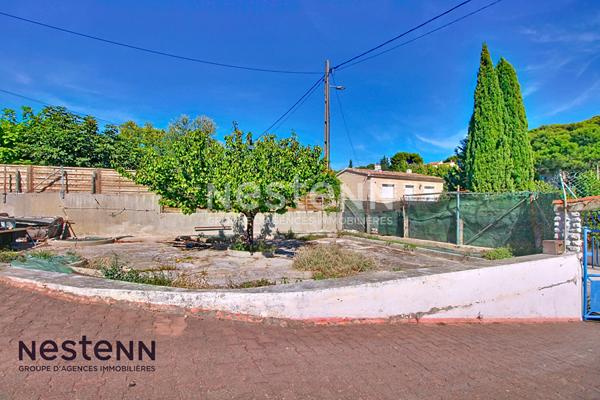 Maison de type 4 d'environ 90m² avec grand sous-sol, garage, terrasse et jardin