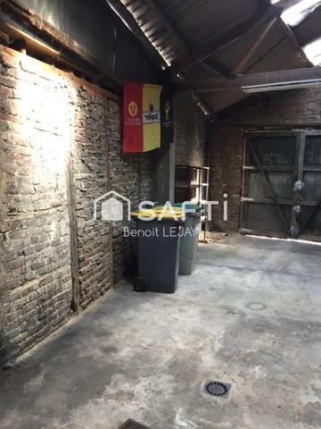 maison DE VILLE SEMI INDIVIDUELLE