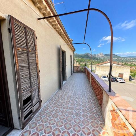 Immeuble à vendre  287,70 m 2   VENCE  - 06