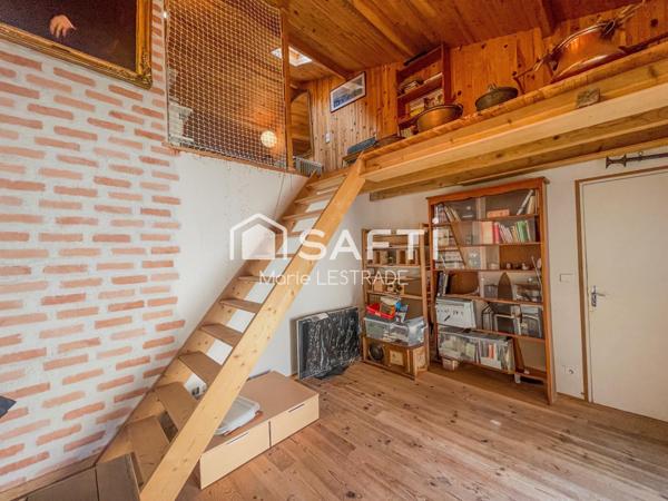 Vue Pyrénées et le centre du village à pied!