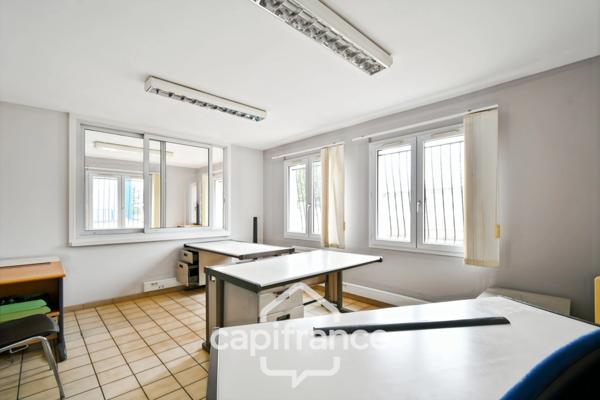 Locaux d'activités à vendre (47)