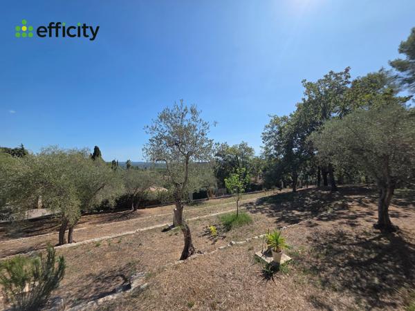 Maison
         6 pièces
        - 130 m² Exclusivité 400 000 € *