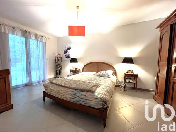 Maison à vendre 8 pièces 240 m² Sainte-Eulalie