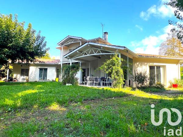 Maison à vendre 8 pièces 240 m² Sainte-Eulalie