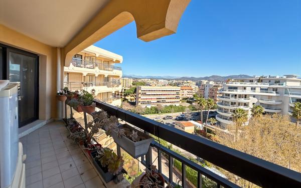 Appartement à vendre    2 pièces • 39,26 m2 Fréjus