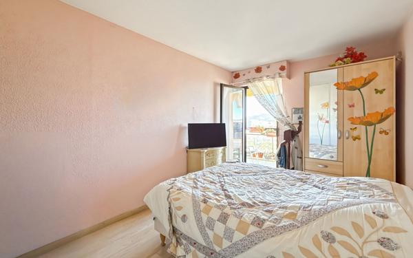 Appartement à vendre    2 pièces • 39,26 m2 Fréjus