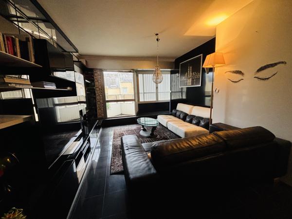 Appartement centre historique, T3, avec un balconnet