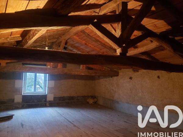 Maison à vendre 6 pièces 145 m² Valence-en-Poitou