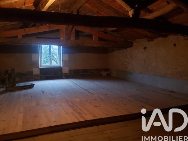 Maison à vendre 6 pièces 145 m² Valence-en-Poitou