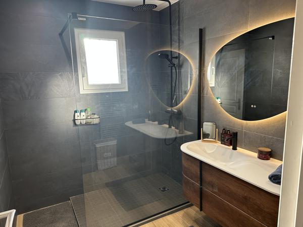 Appartement 3 pièces - 70 m² Exclusivité efficity