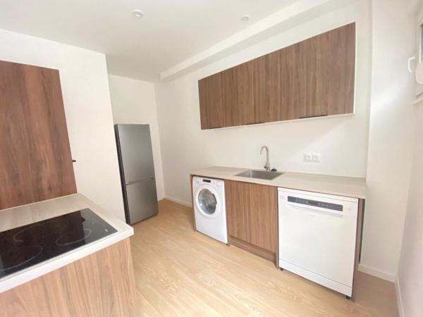 Appartement à Vendre à LILLE 299000 € *