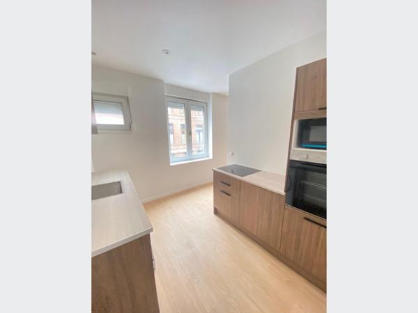 Appartement à Vendre à LILLE 299000 € *